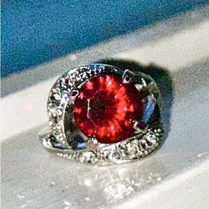 Elegant Red Gemstone Silver Ring